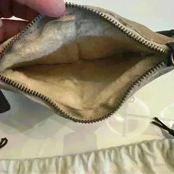 UGG purse- Sherpa lined - Picture 6 of 11